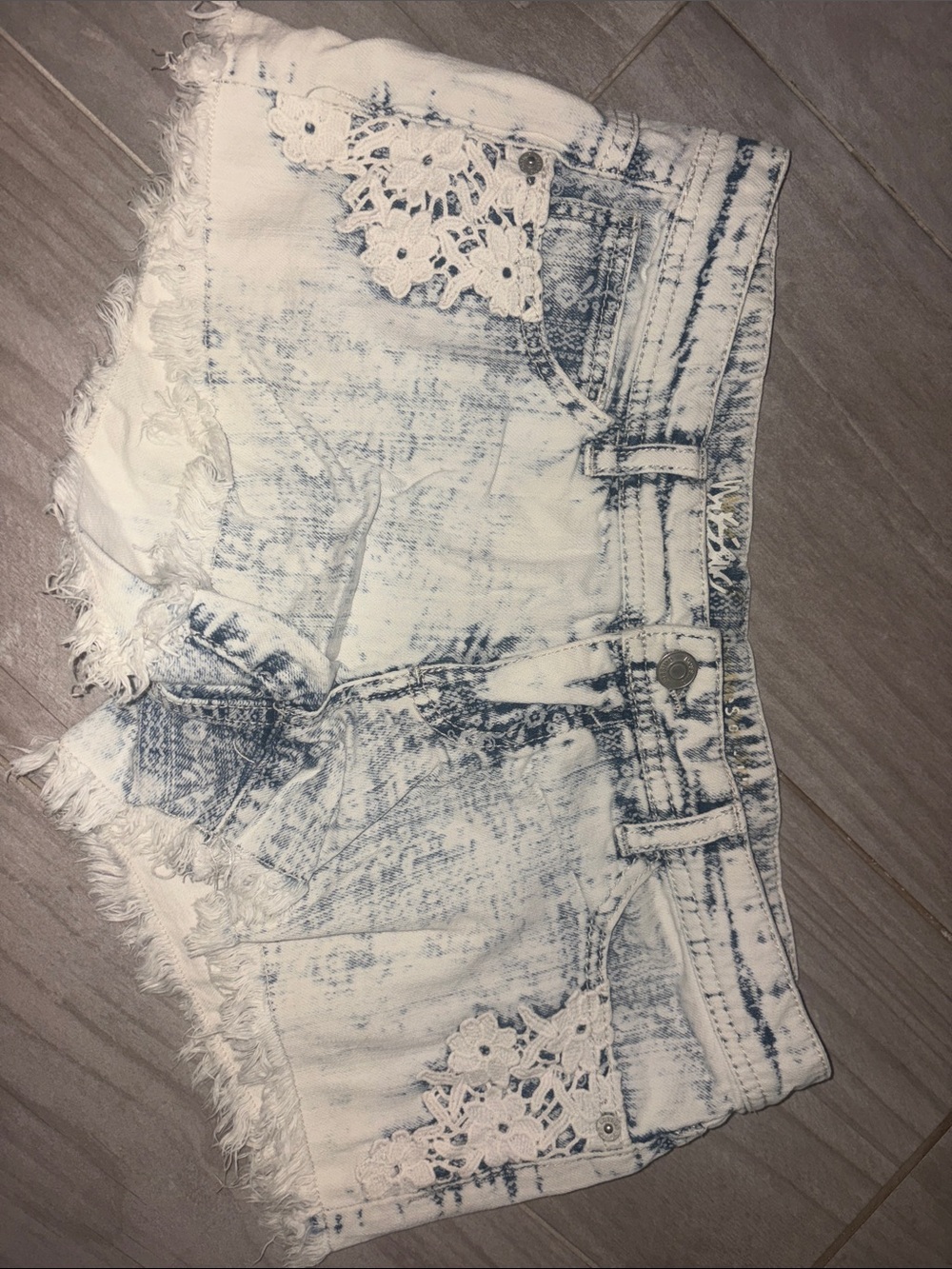 Mossimo Supply Co. Light Blue Acid-Wash Denim Shorts with White Crochet Accent